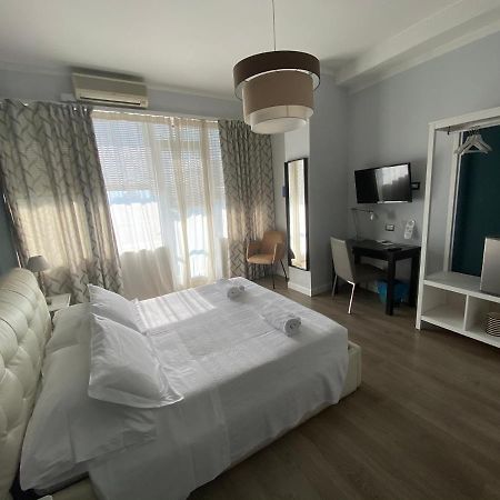 Corso Italia Rooms Milan Bagian luar foto