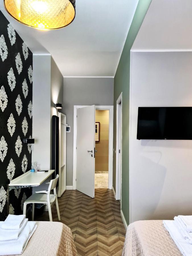 Corso Italia Rooms Milan Bagian luar foto
