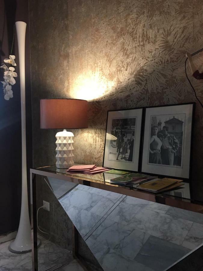 Corso Italia Rooms Milan Bagian luar foto